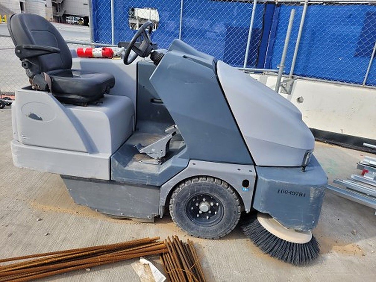 2017 NILFISK SW8000 for sale in Las Vegas, NV