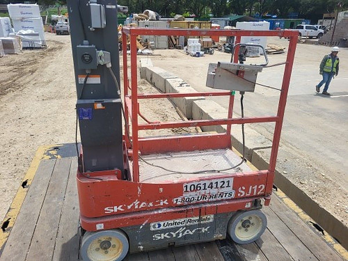 SKYJACK SJ12 photo 10