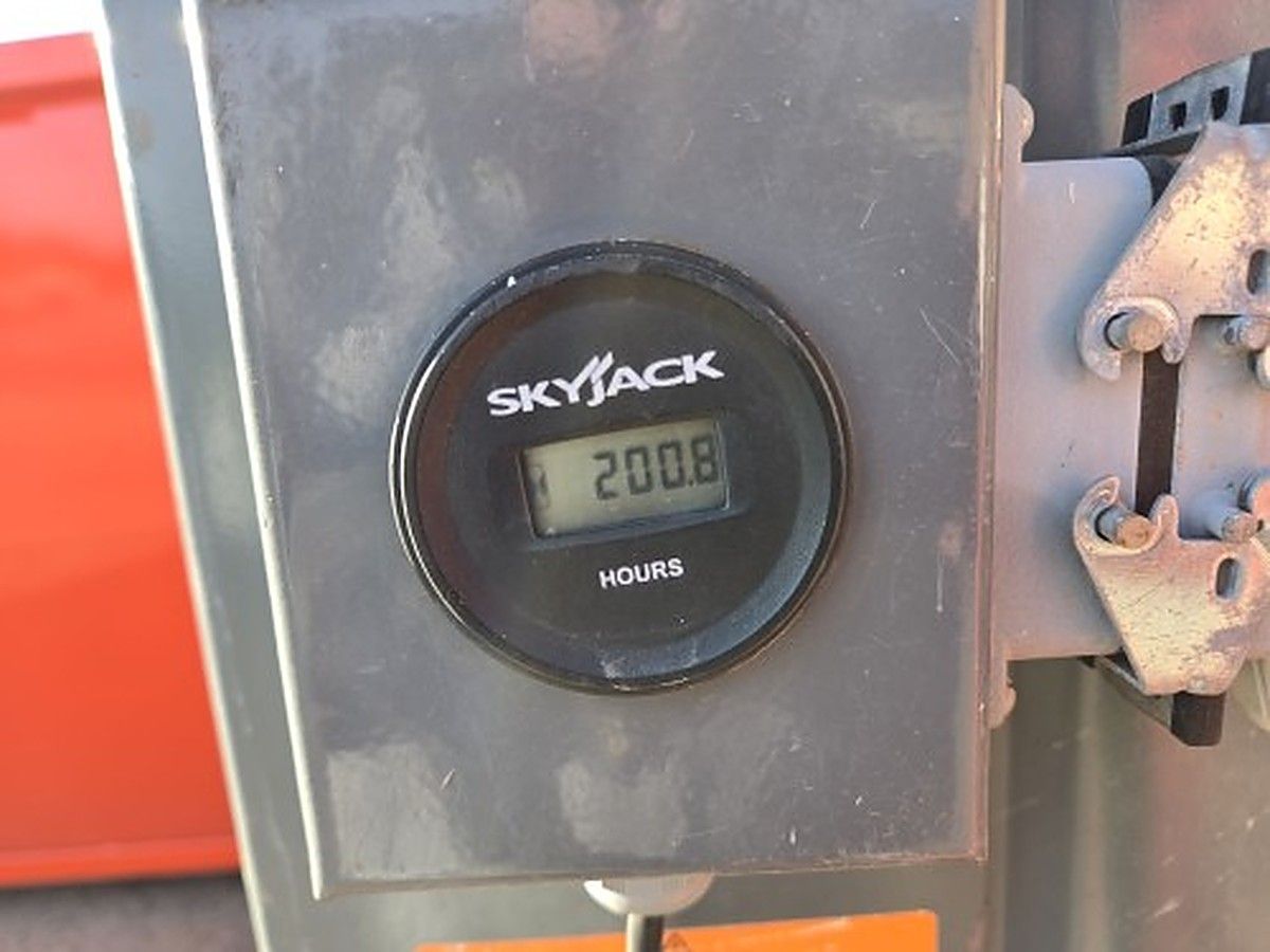 SKYJACK SJ16 photo 3