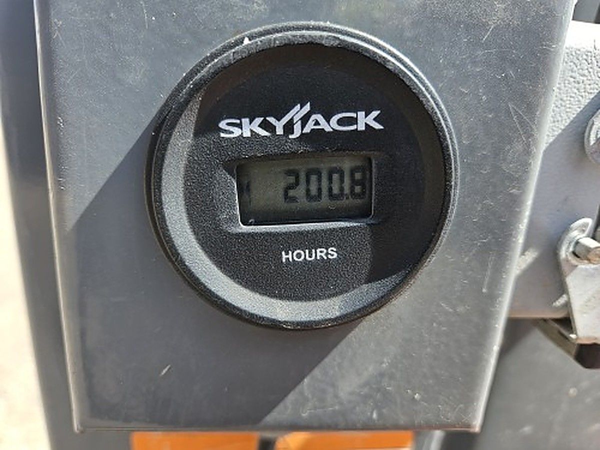 SKYJACK SJ16 photo 7