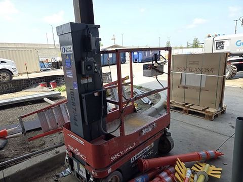 2017 SKYJACK SJ16 Vertical Lift 15' Elec Self Propelled