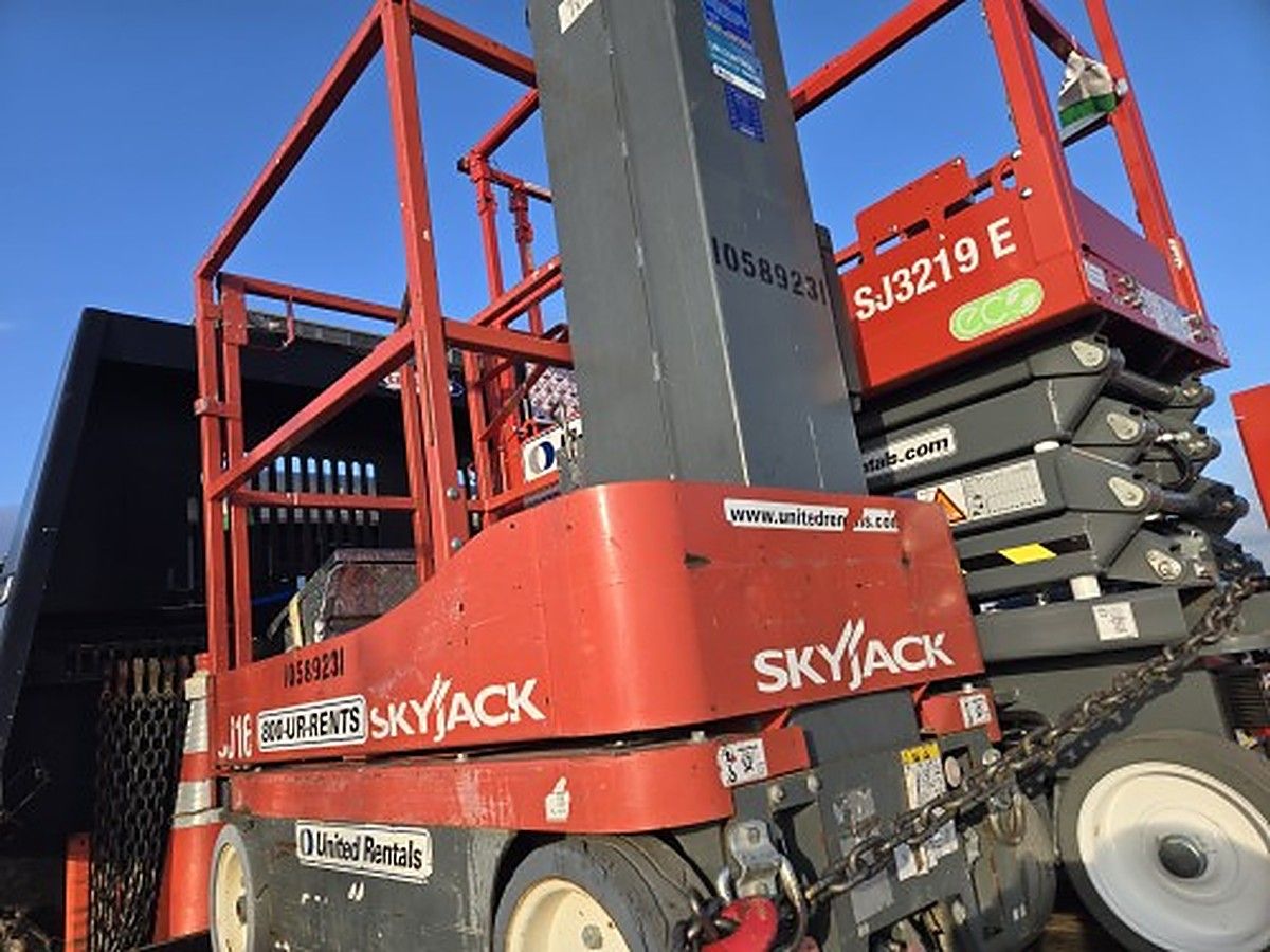 SKYJACK SJ16 photo 3