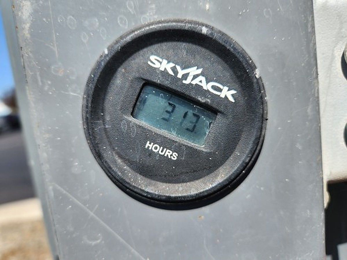 SKYJACK SJ16 photo 3