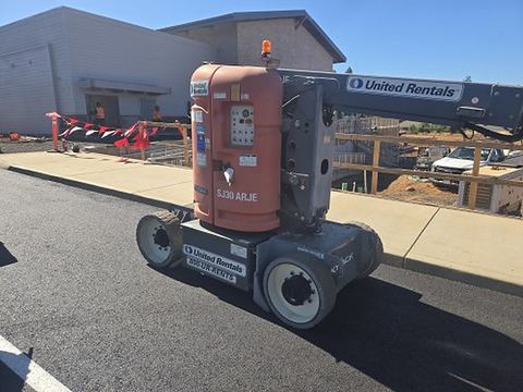 2017 SKYJACK SJ30ARJE Boom 30-33' Articulating Dc