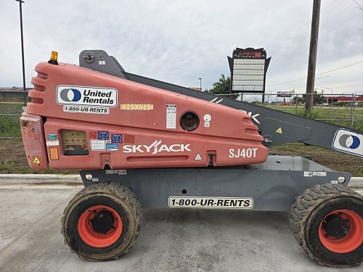 SKYJACK SJ40T photo 3