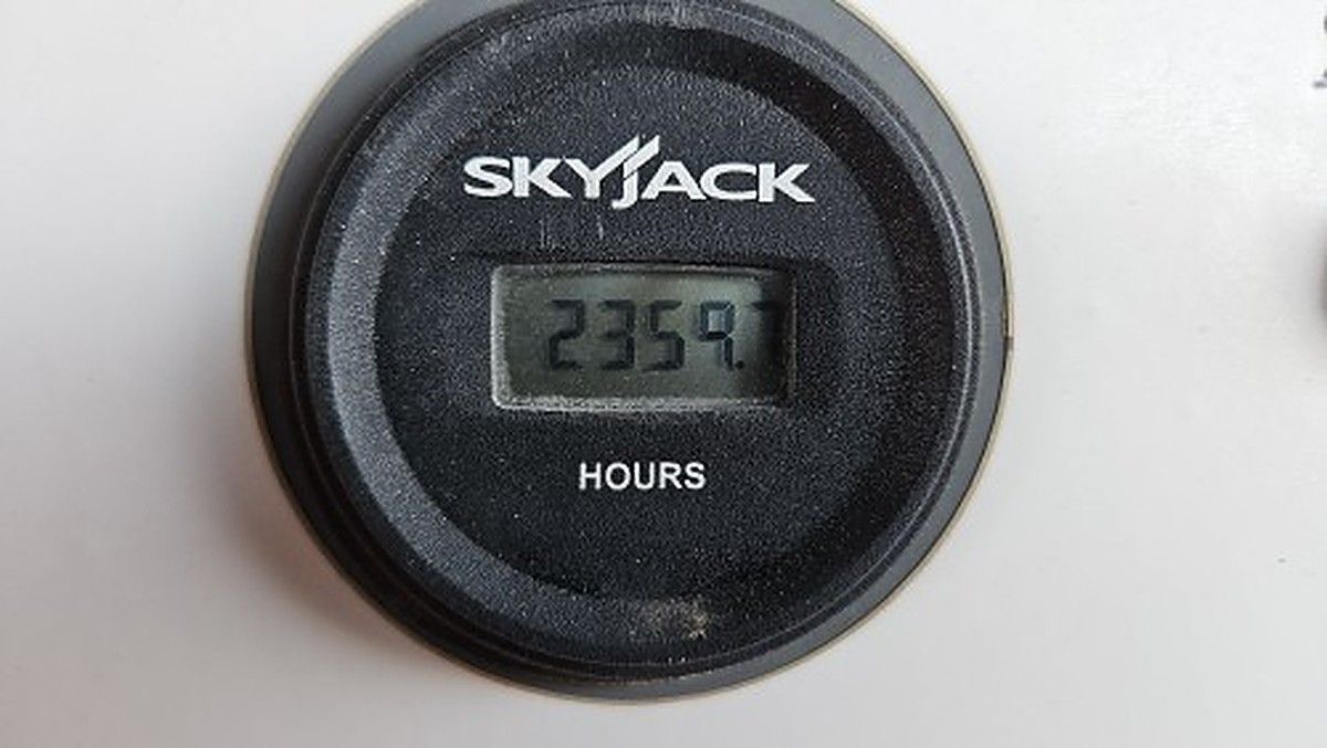 SKYJACK SJ45T photo 12
