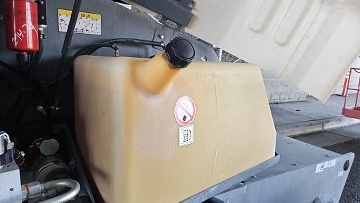 SKYJACK SJ45T photo 14