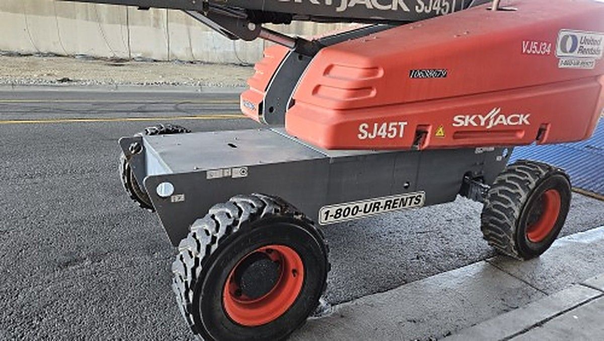 SKYJACK SJ45T photo 18