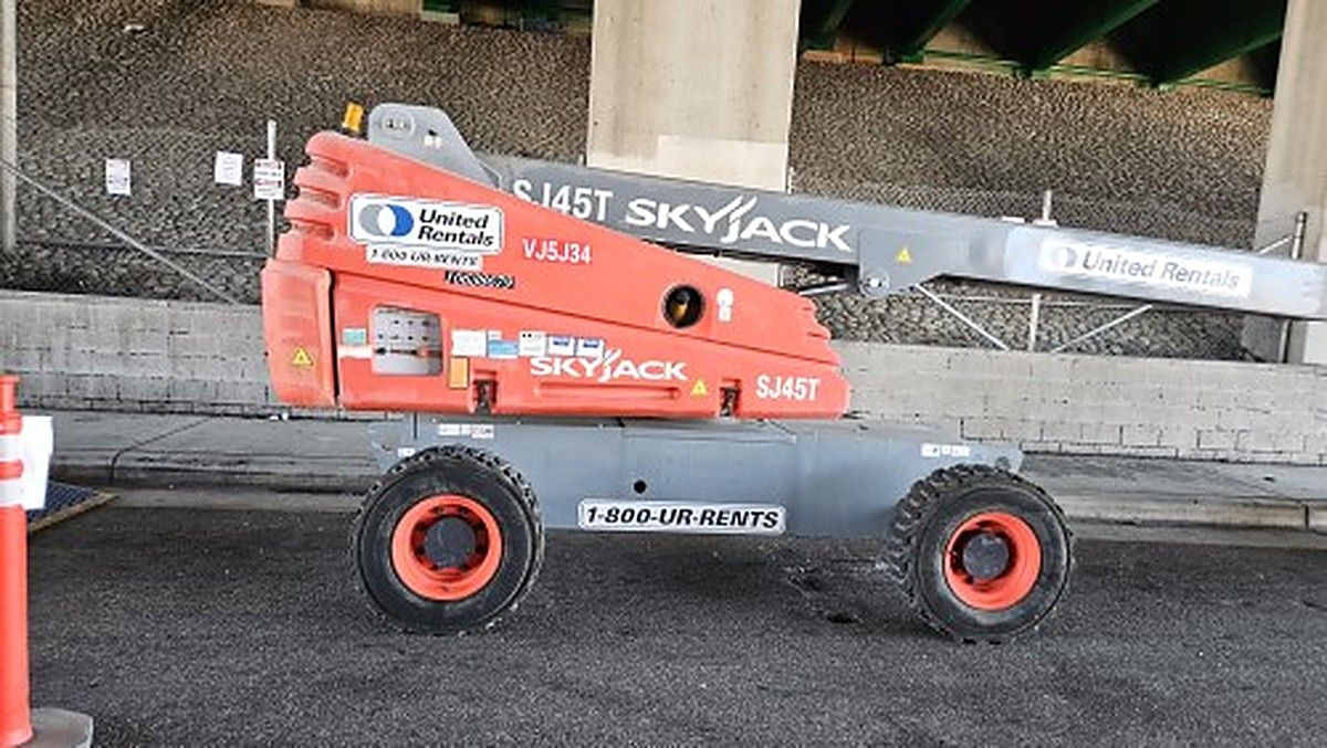SKYJACK SJ45T photo 19