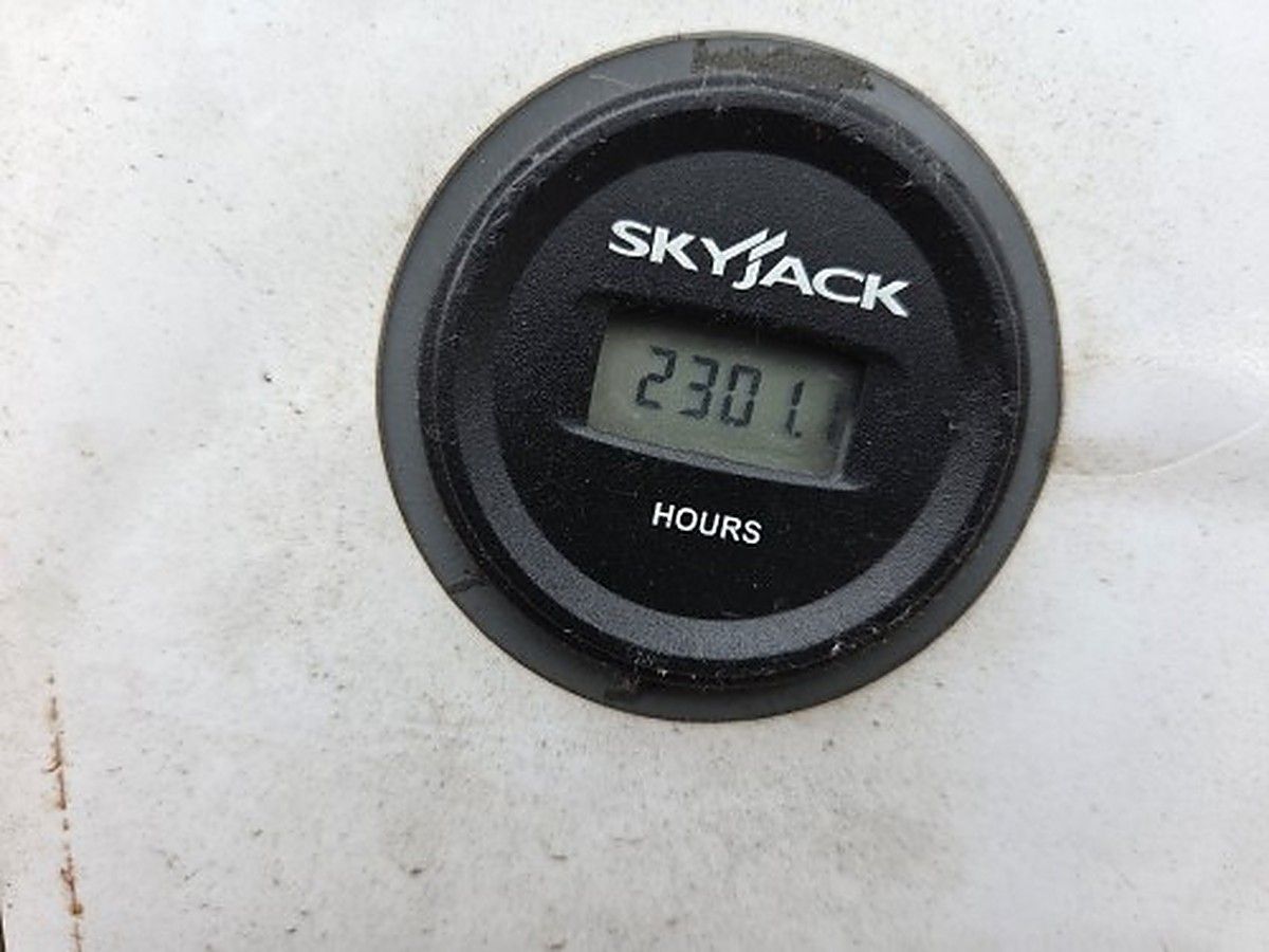 SKYJACK SJ45T photo 4