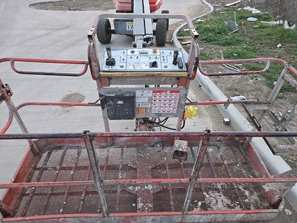 SKYJACK SJ45T photo 5