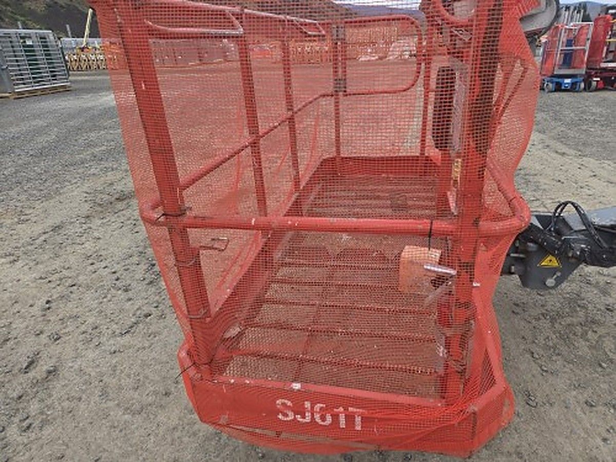 SKYJACK SJ61T photo 5