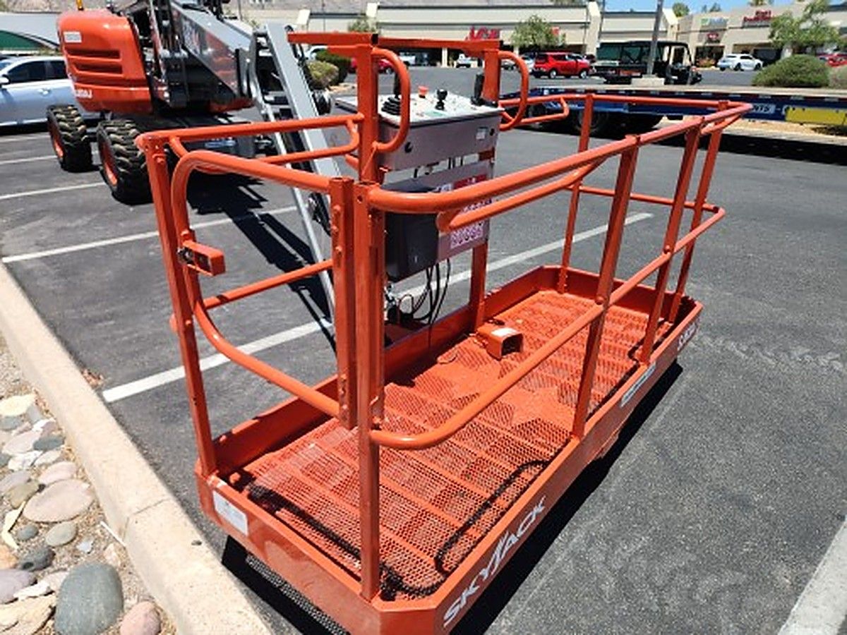 SKYJACK SJ63AJ photo 13