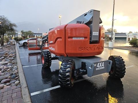 2017 SKYJACK SJ63AJ Boom 60-64' Articulating