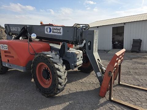2017 SKYJACK SJ643TH Forklift Variable Reach 6000# 40-49'