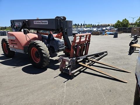 2017 SKYJACK SJ643TH Forklift Variable Reach 6000# 40-49'