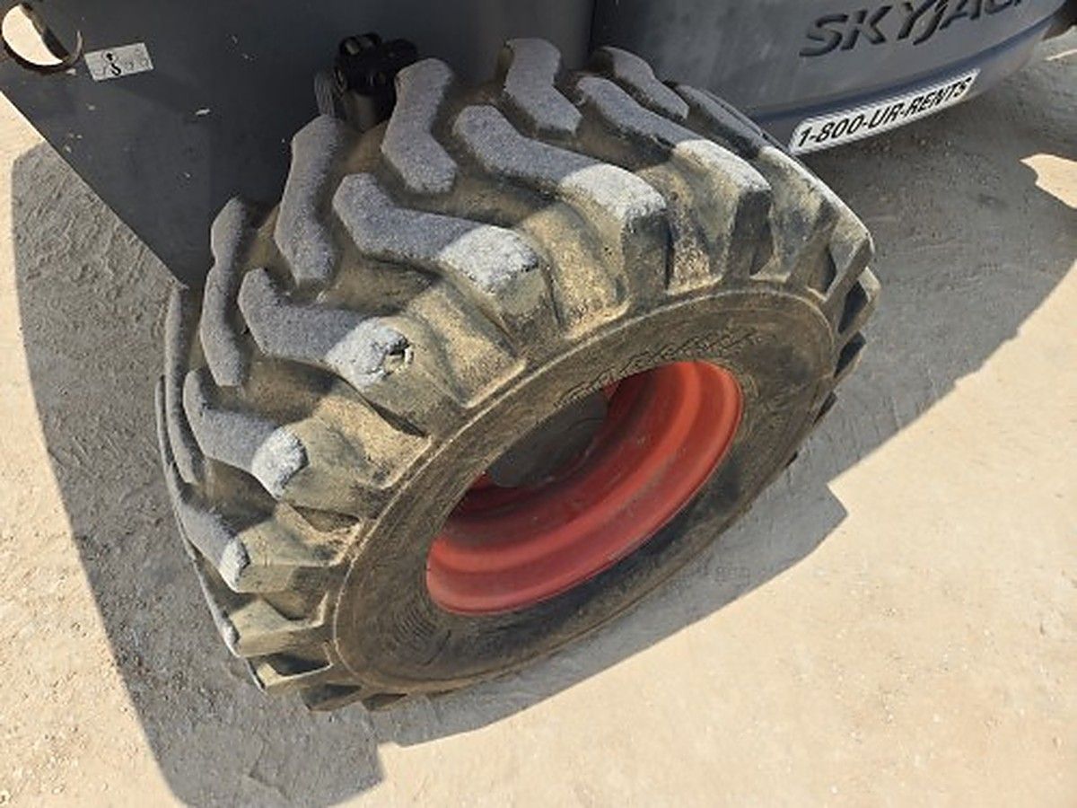 SKYJACK SJ66T photo 14