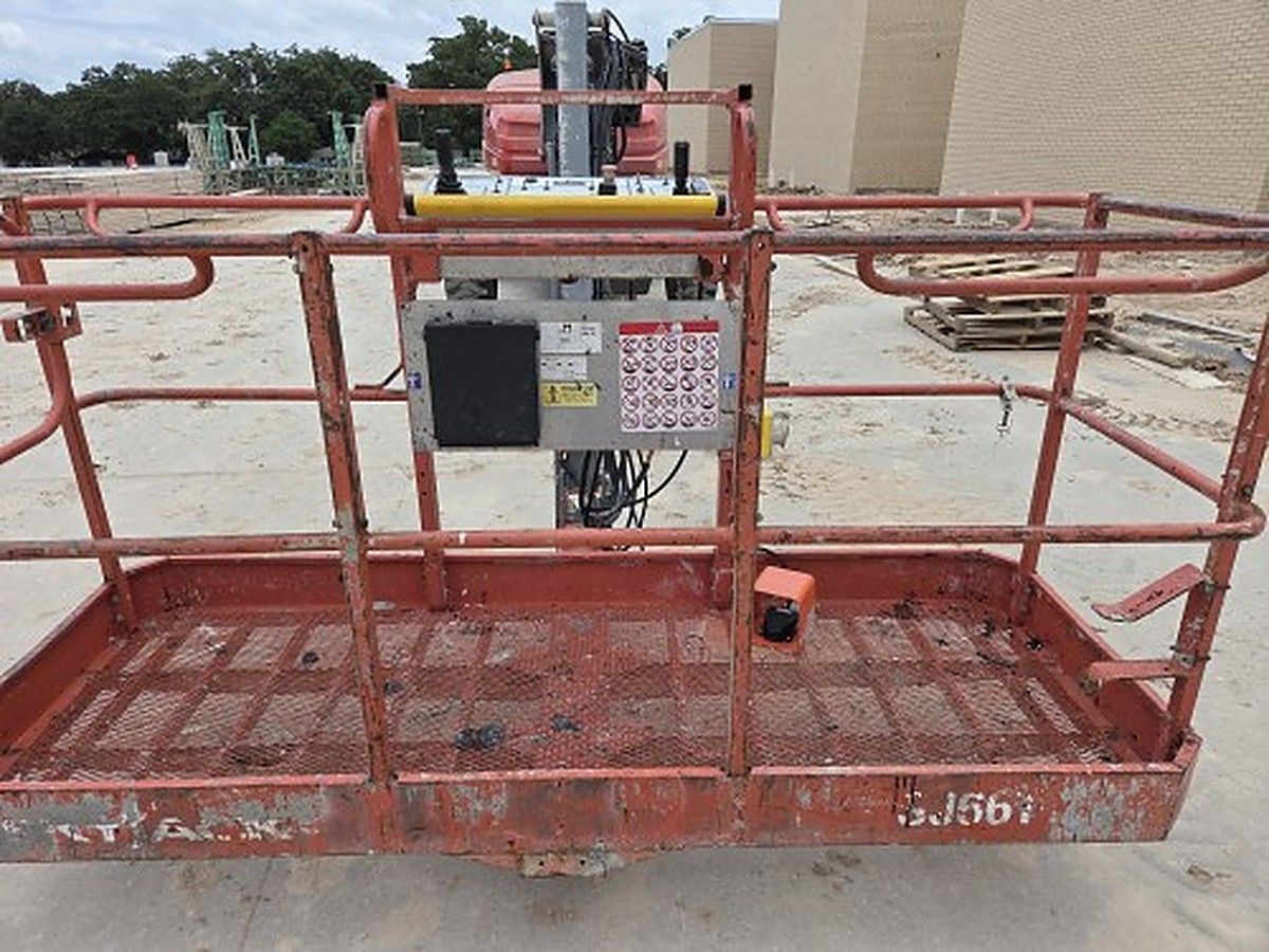 SKYJACK SJ66T photo 10