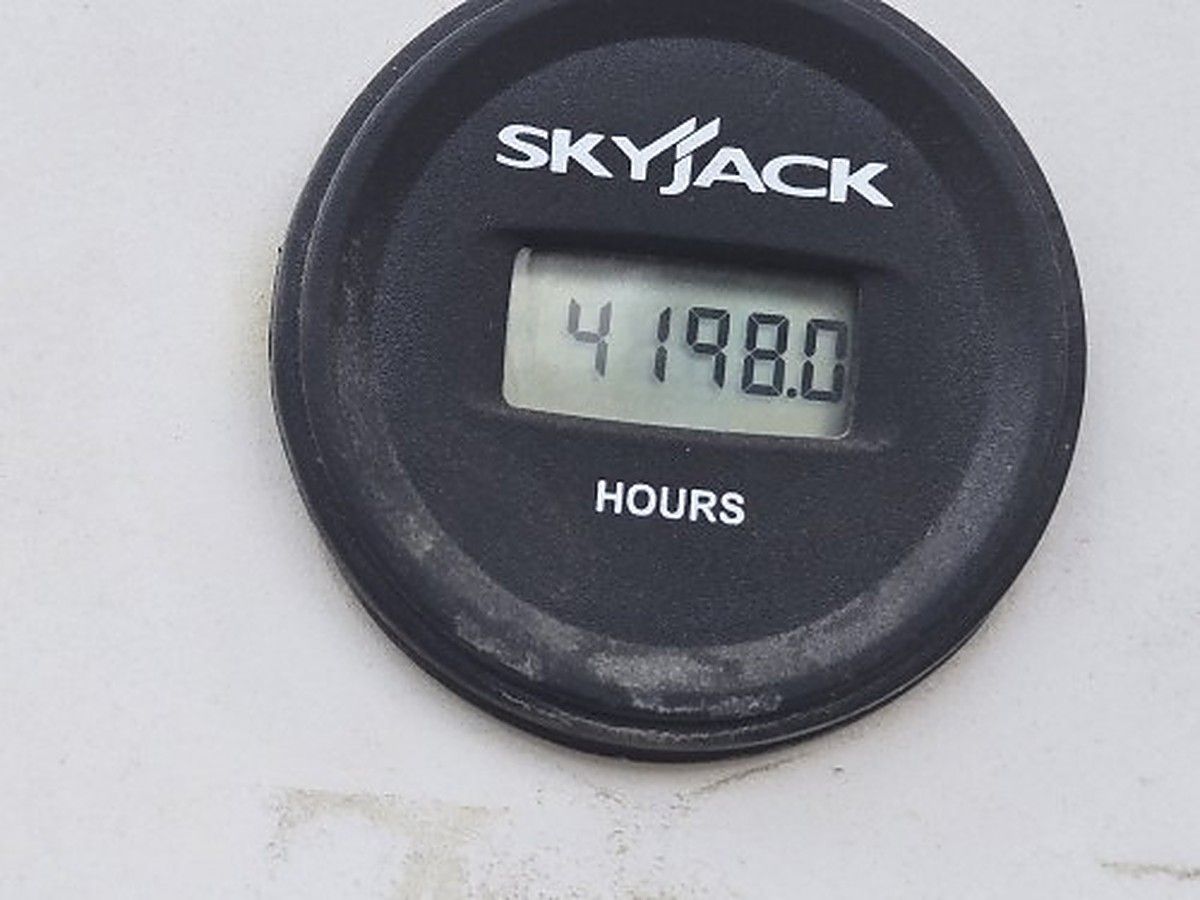 SKYJACK SJ66T photo 4