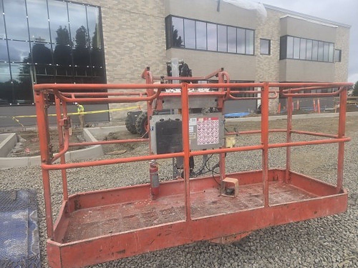 SKYJACK SJ66T photo 6