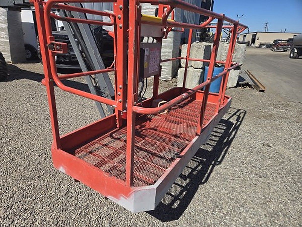 SKYJACK SJ66T photo 5