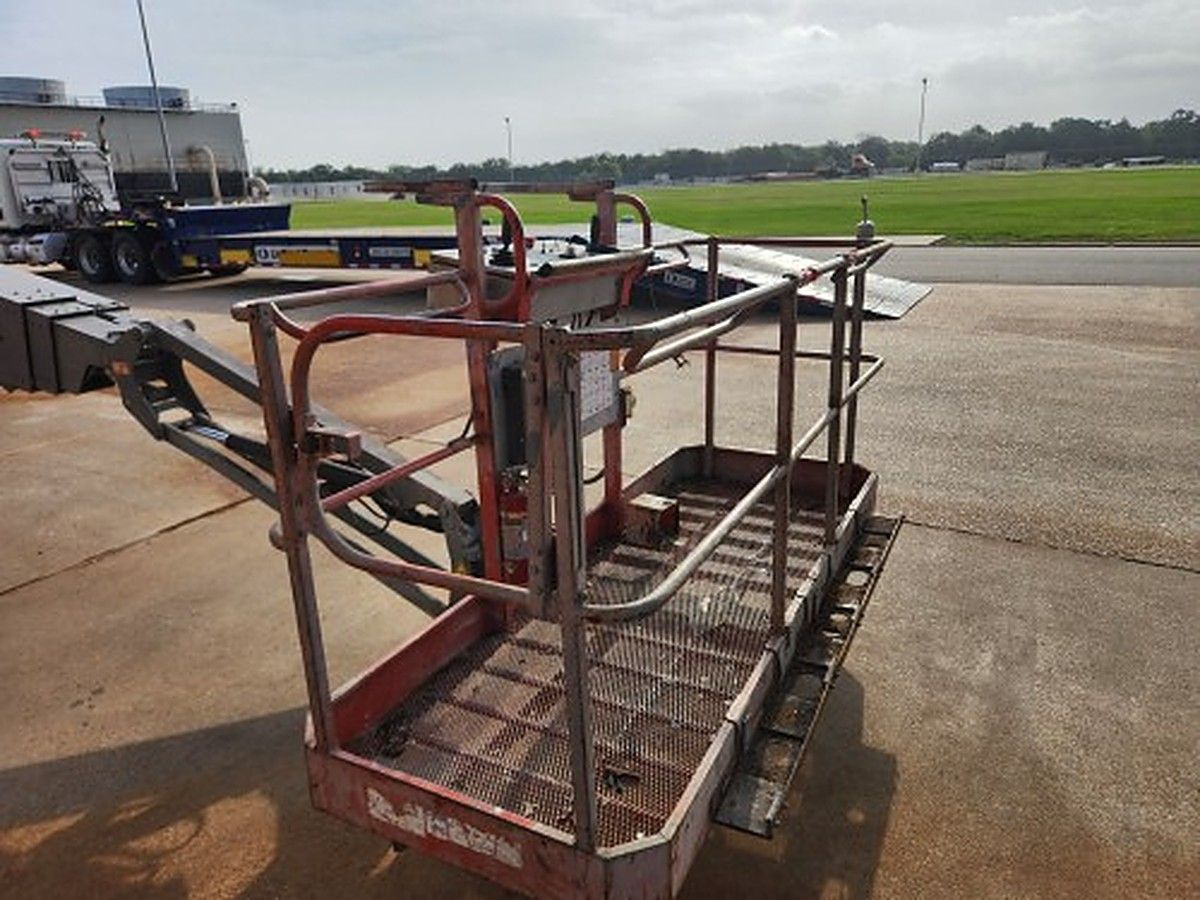 SKYJACK SJ66T photo 4