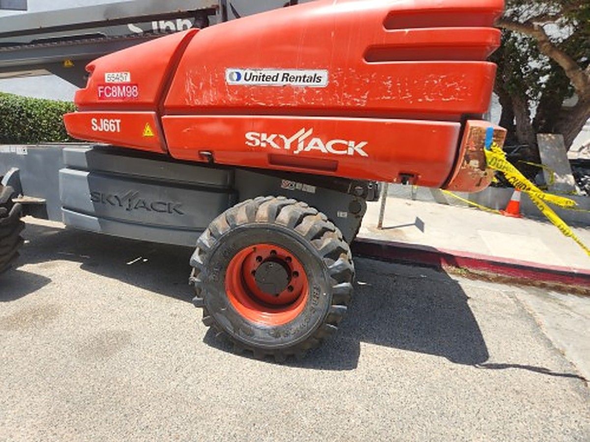 SKYJACK SJ66T photo 7