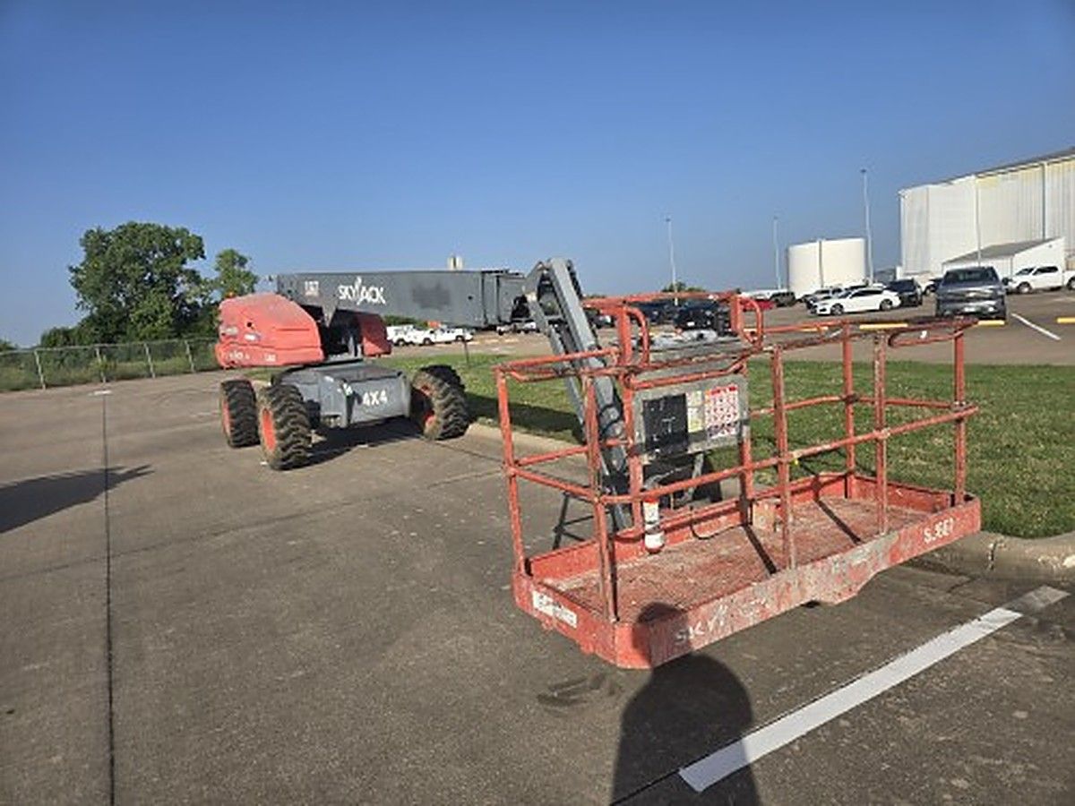 SKYJACK SJ66T photo 10