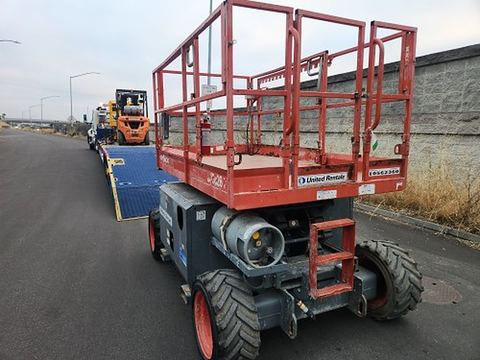 2017 SKYJACK SJ6826RT Scissor Lift 25-27' Ic 4Wd