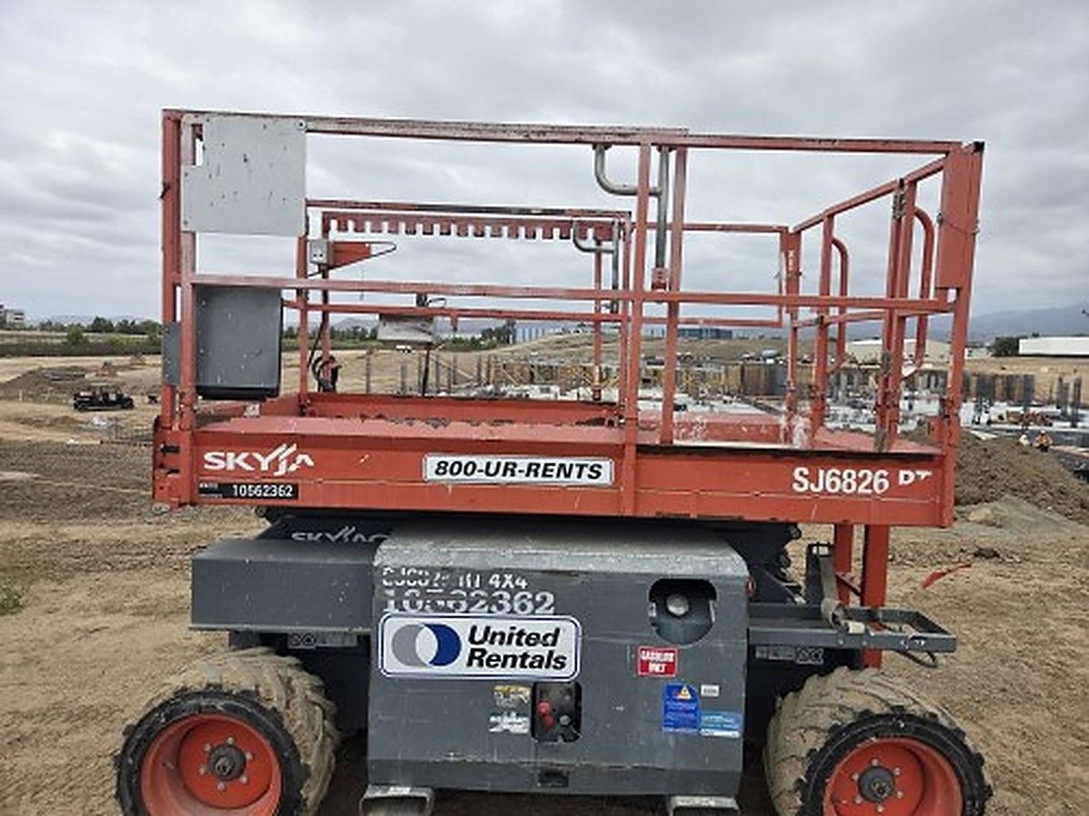 SKYJACK SJ6826RT photo 5