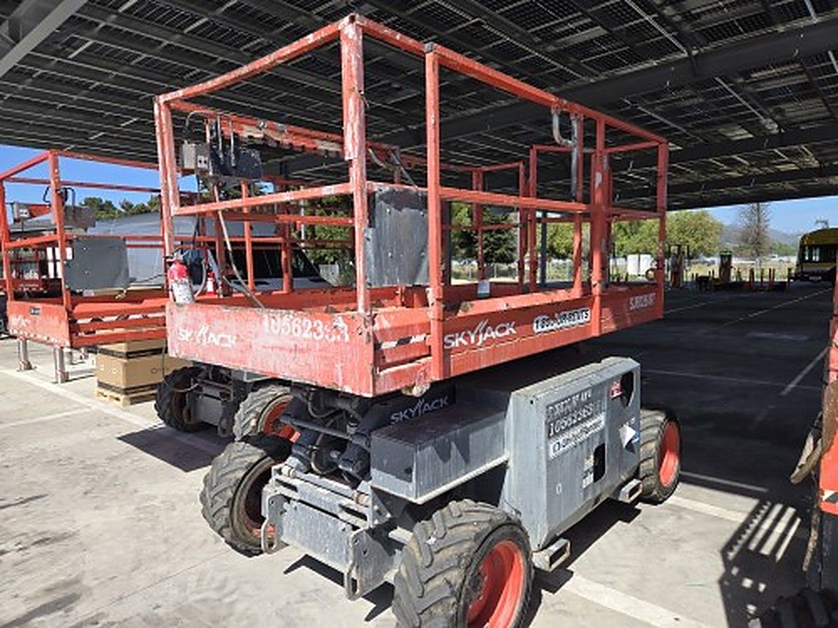 SKYJACK SJ6826RT photo 5