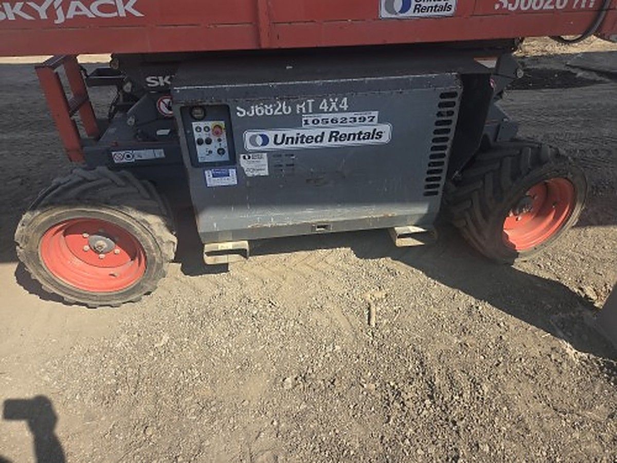 SKYJACK SJ6826RT photo 16