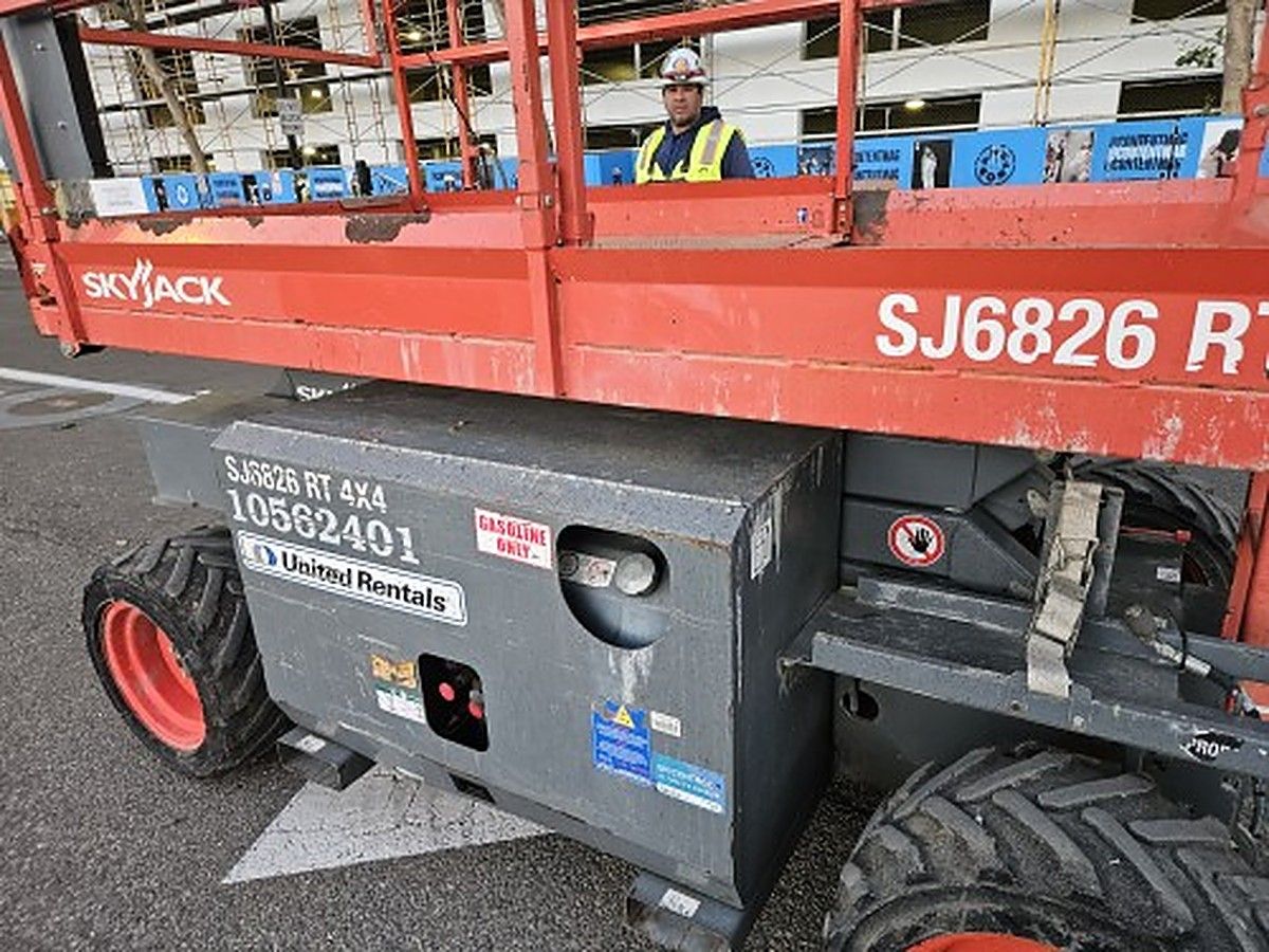 SKYJACK SJ6826RT photo 6