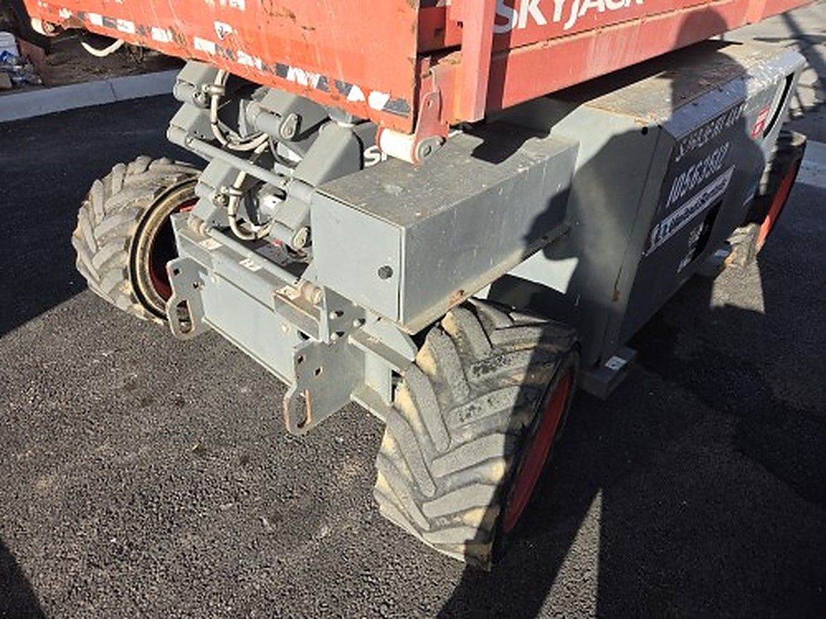 SKYJACK SJ6826RT photo 10