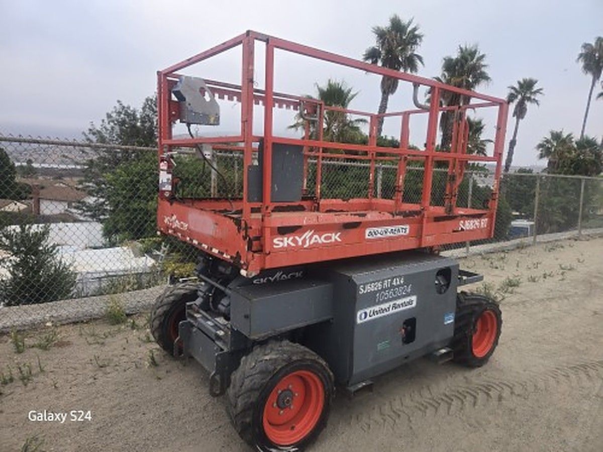 SKYJACK SJ6826RT photo 4