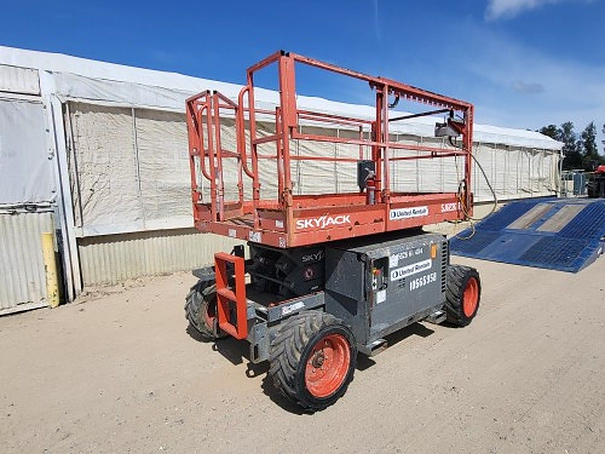 SKYJACK SJ6826RT photo 4
