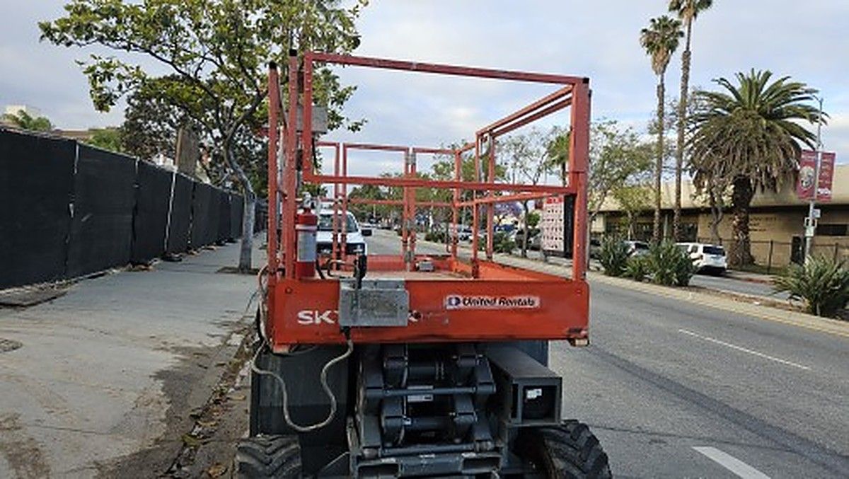 SKYJACK SJ6826RT photo 2