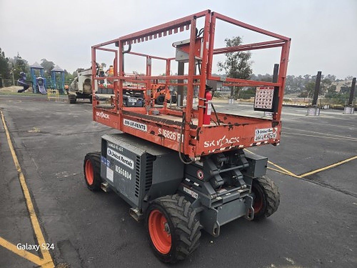 SKYJACK SJ6826RT photo 2