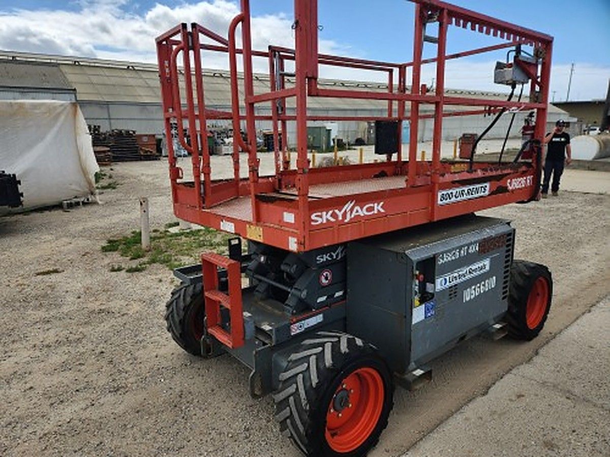 SKYJACK SJ6826RT photo 3