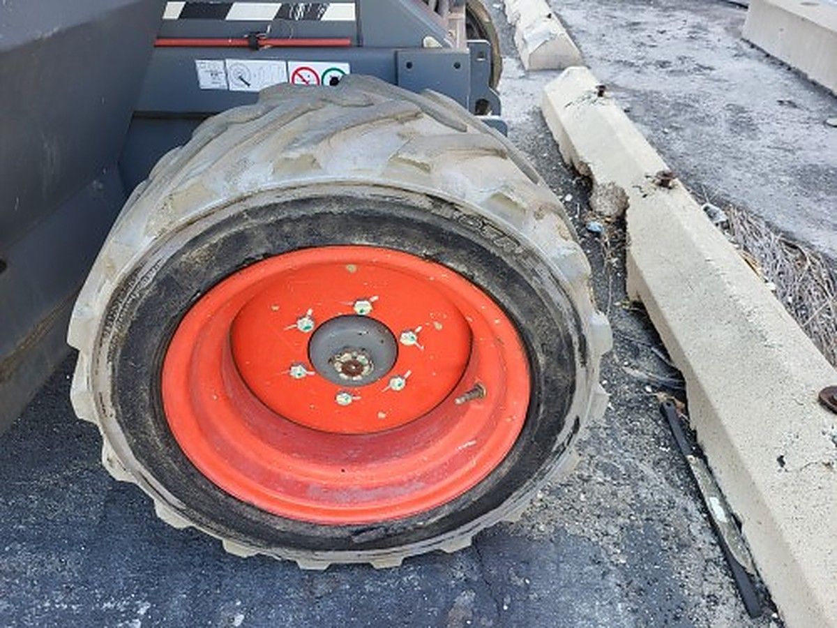 SKYJACK SJ6826RT photo 5