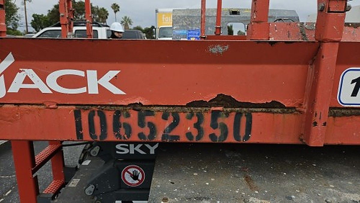 SKYJACK SJ6826RT photo 9