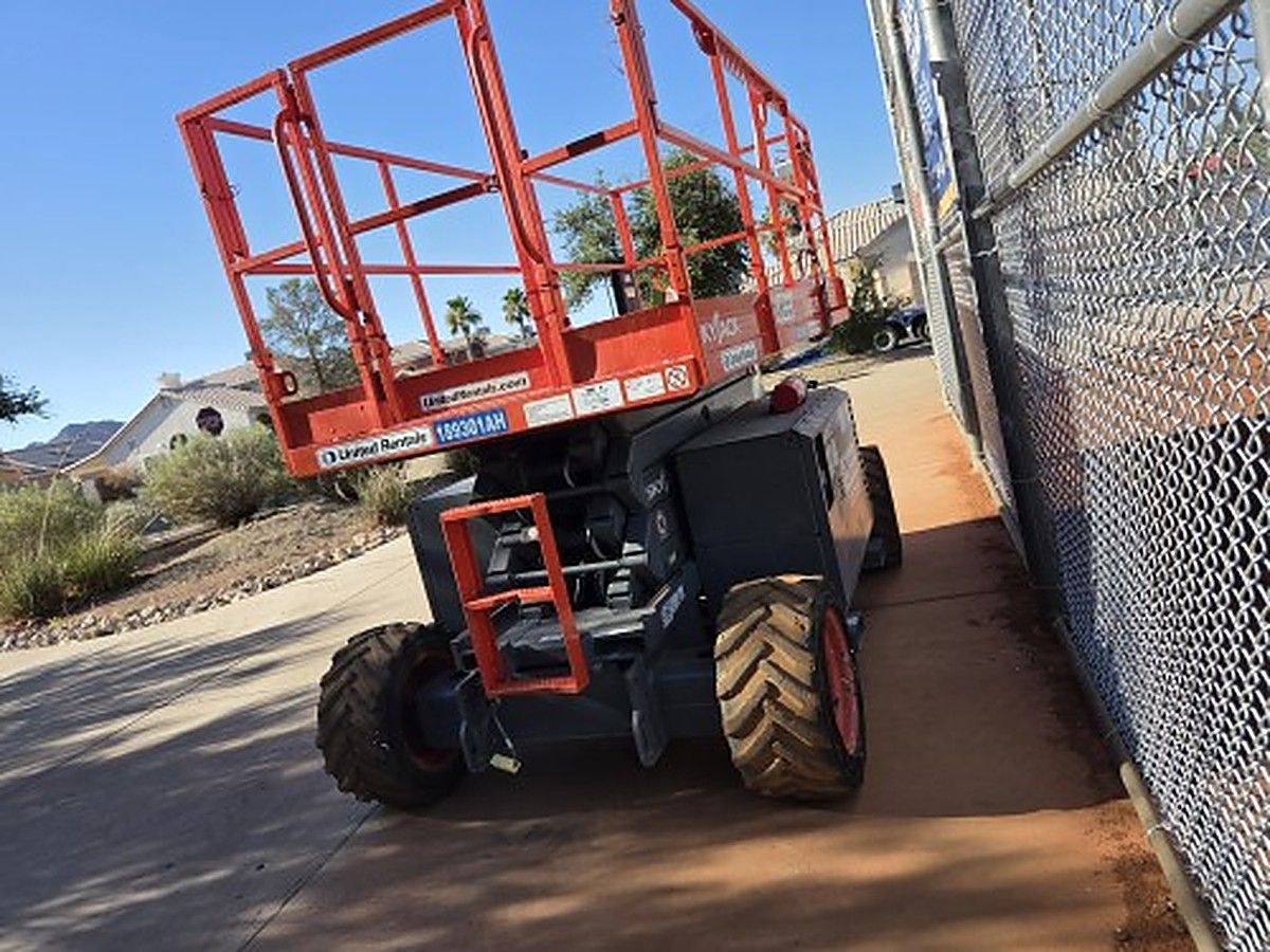 SKYJACK SJ6832RT photo 2