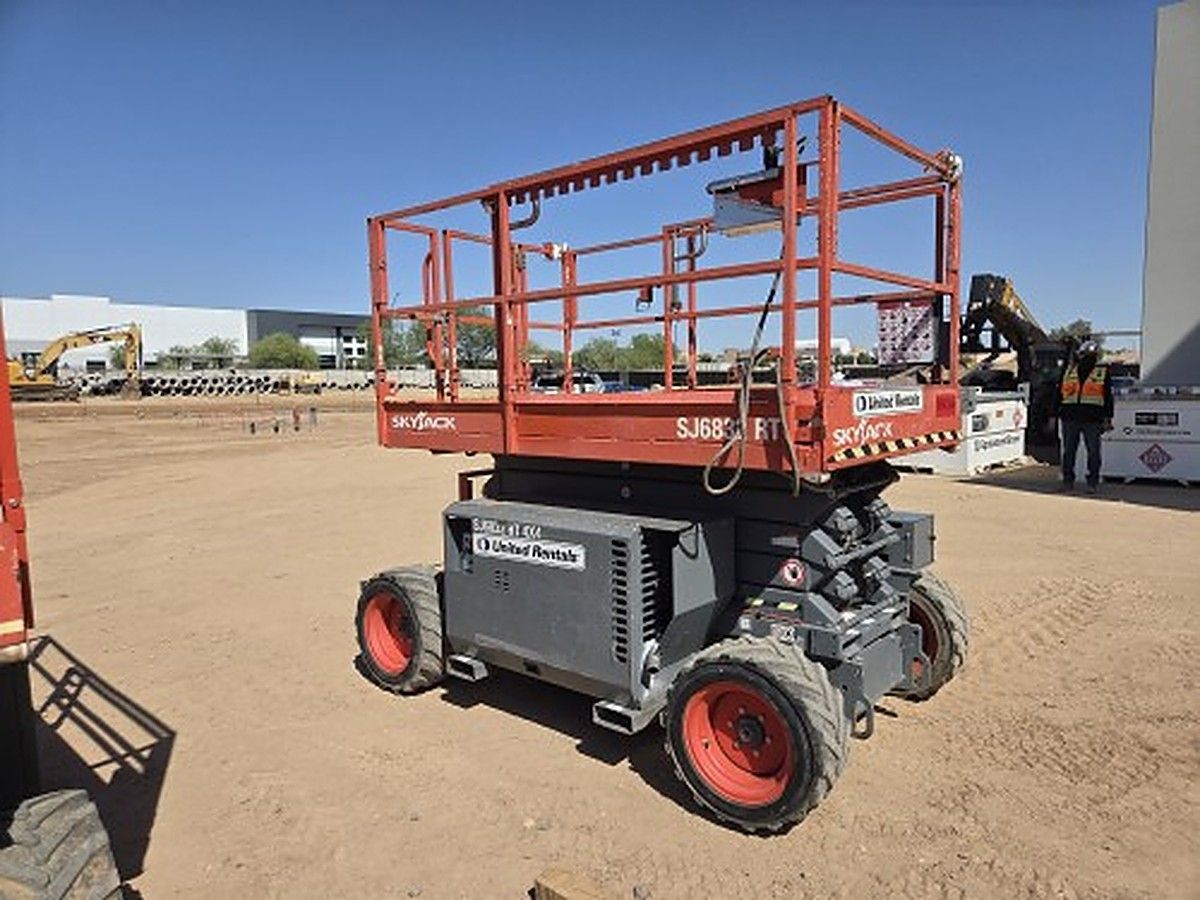 SKYJACK SJ6832RT photo 6