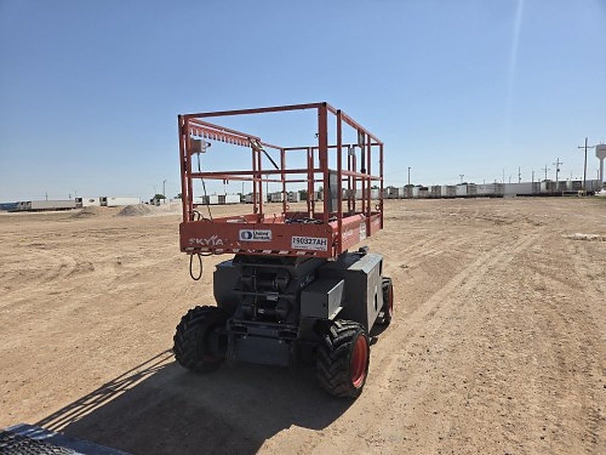 SKYJACK SJ6832RT photo 3
