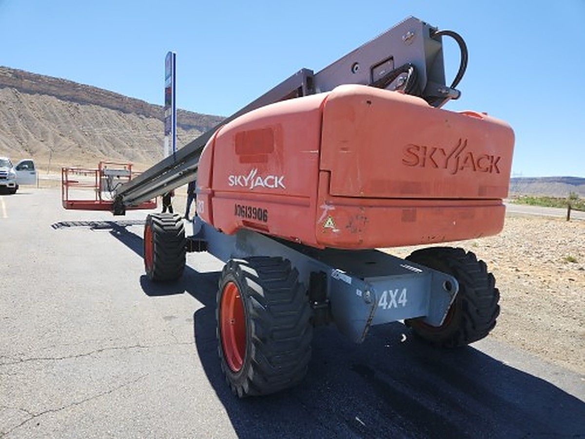 SKYJACK SJ82T photo 2