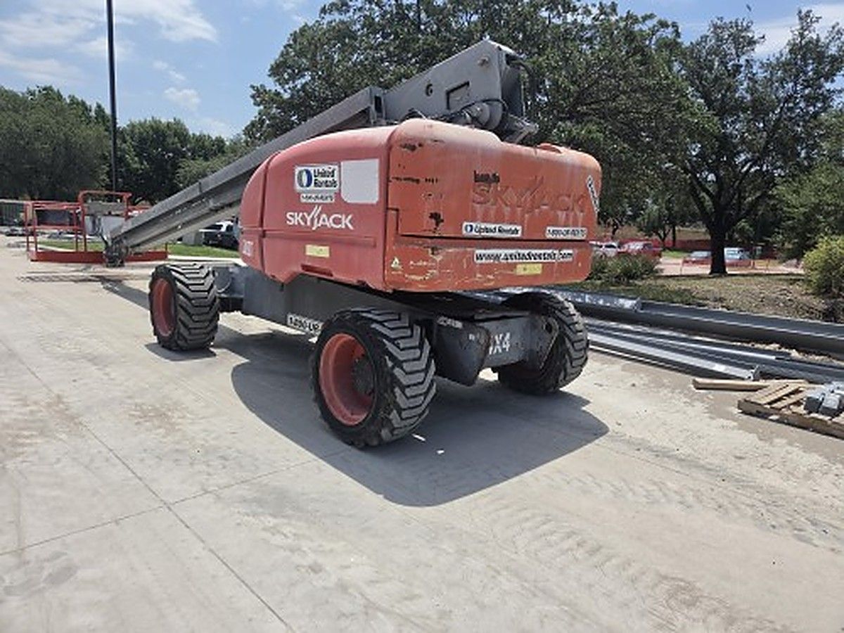 SKYJACK SJ82T photo 3