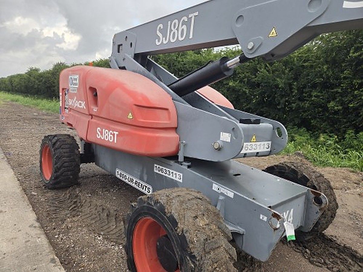 SKYJACK SJ86T photo 3