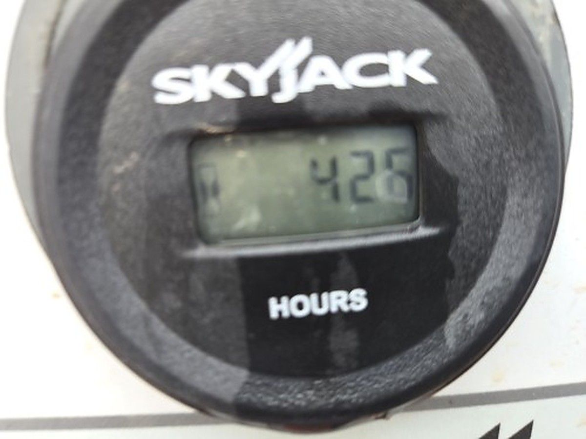 SKYJACK SJ86T photo 5