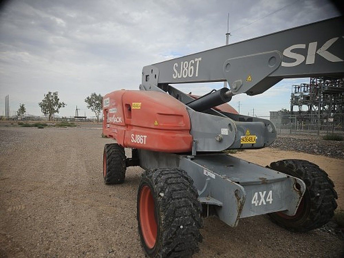 SKYJACK SJ86T photo 3