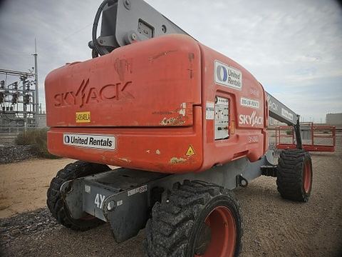 2017 SKYJACK SJ86T Boom 84-86' Telescopic 4Wd